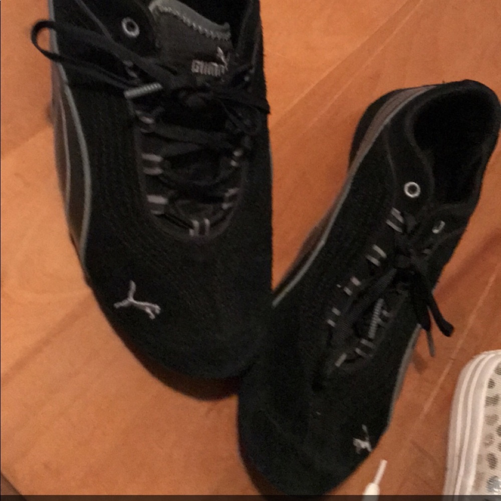 Puma shoes